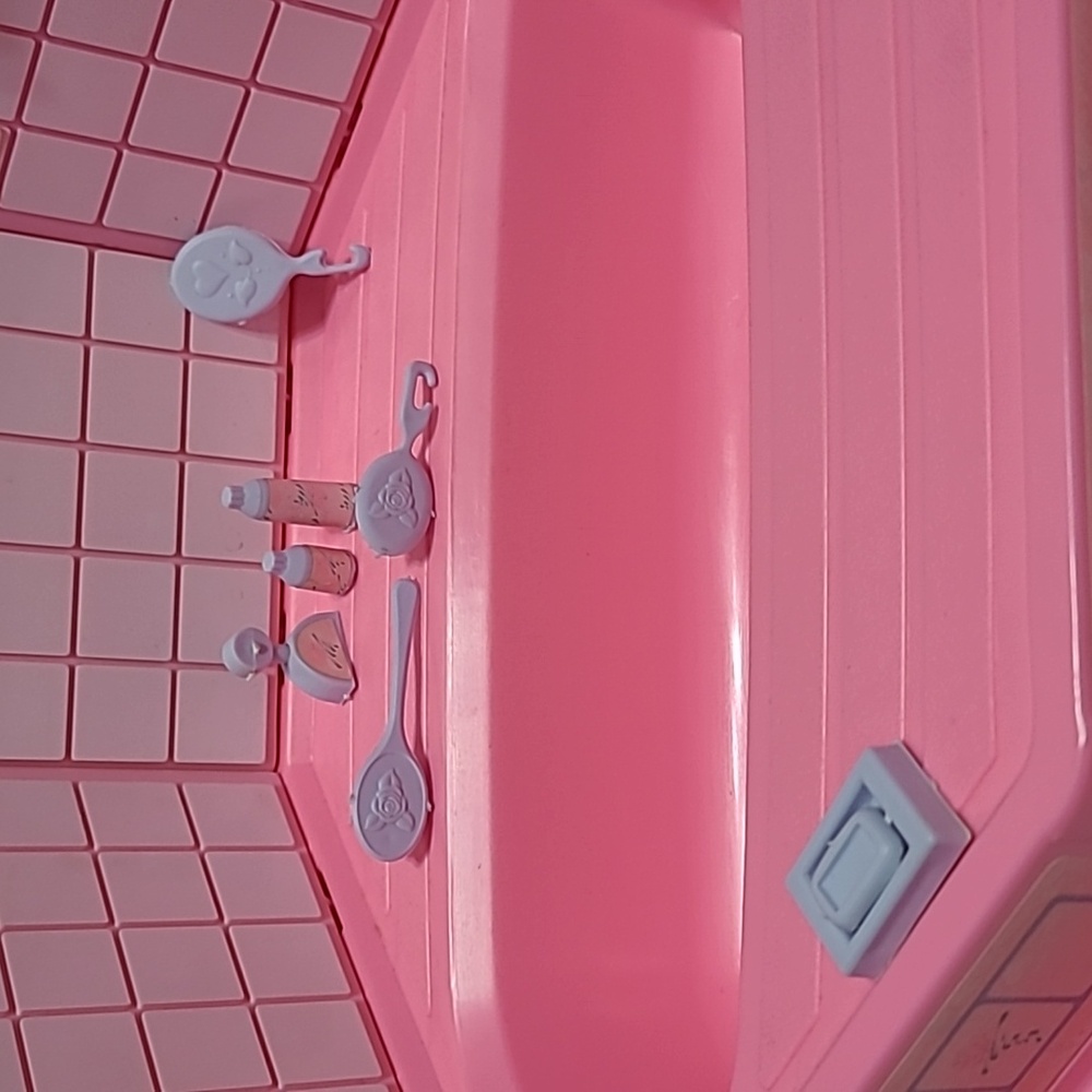 Barbie Year 1990 Pink Sparkles Beauty Bath Playset #5156 - Picture 3 of 14